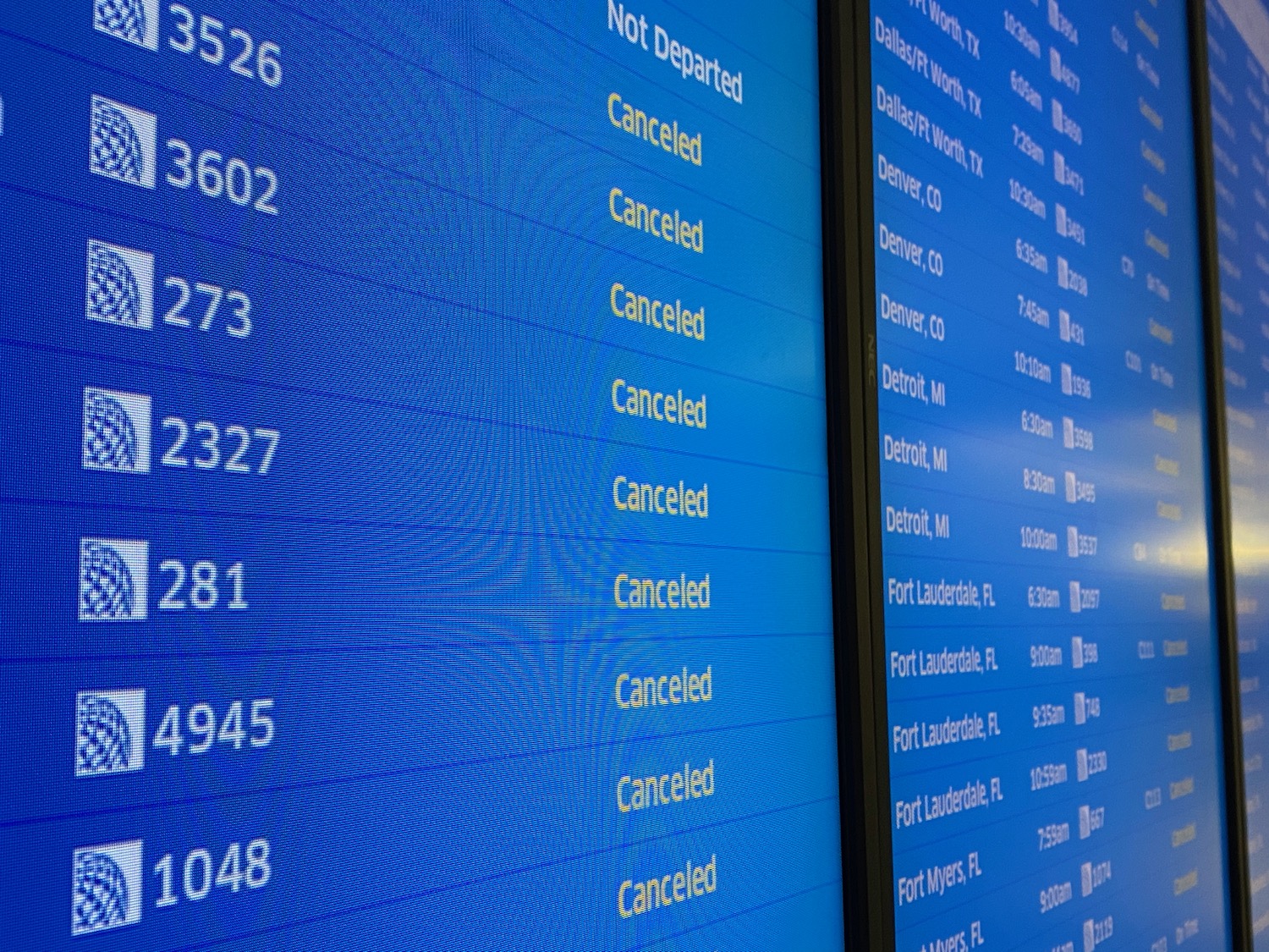 United Airlines uptick cancellations
