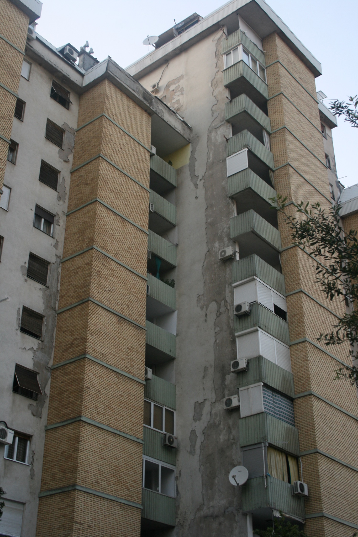 a building with a broken wall