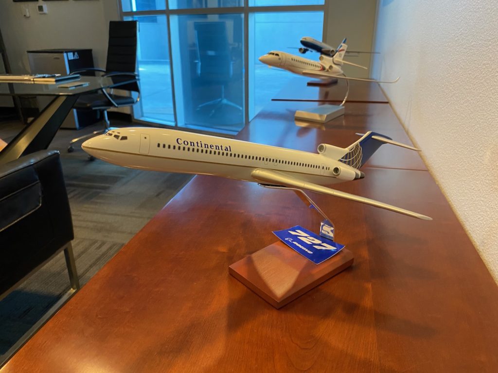 Review Signature Flight Support (Private Jet Terminal) Scottsdale (SCF