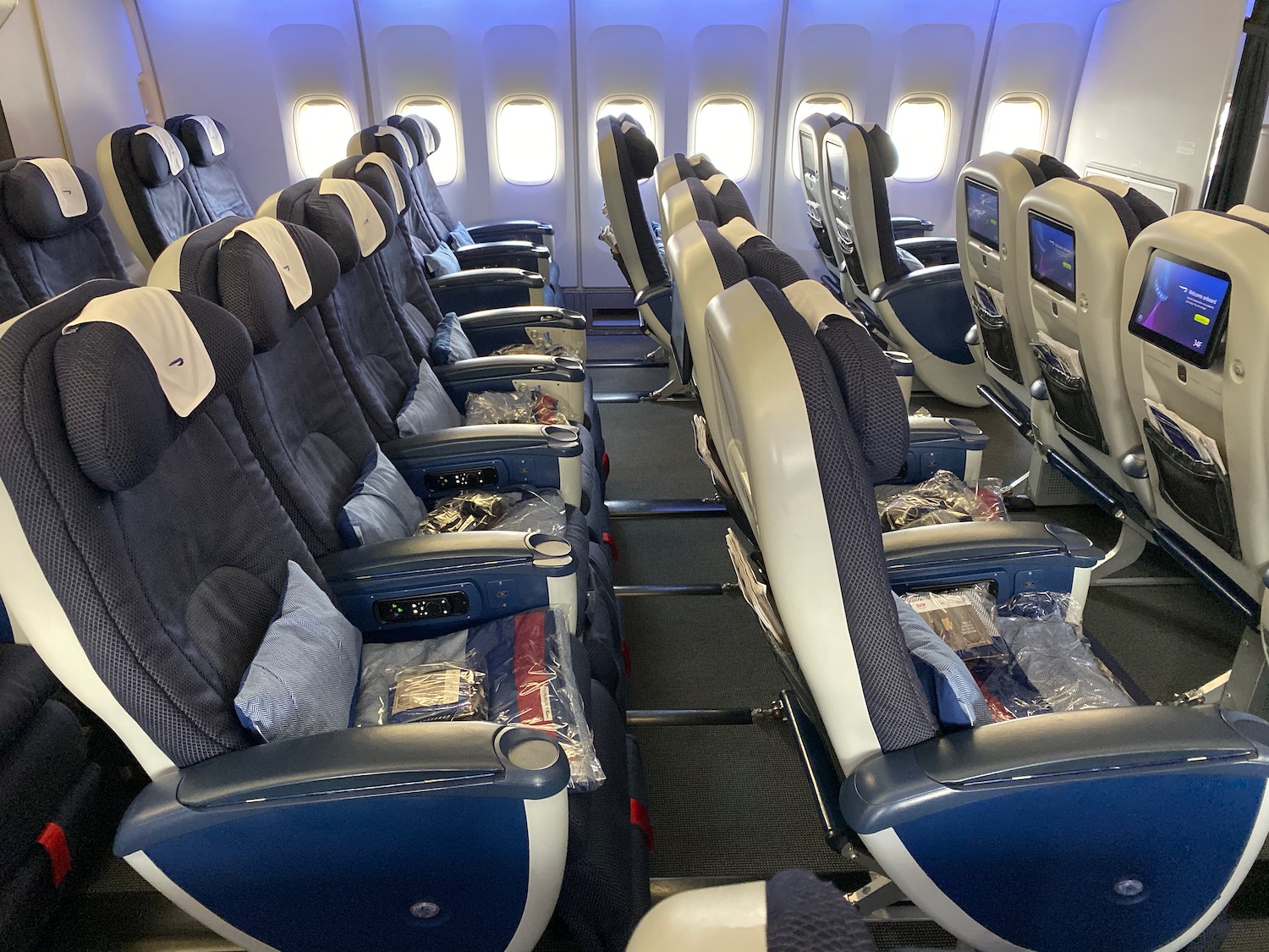 a row of seats in an airplane