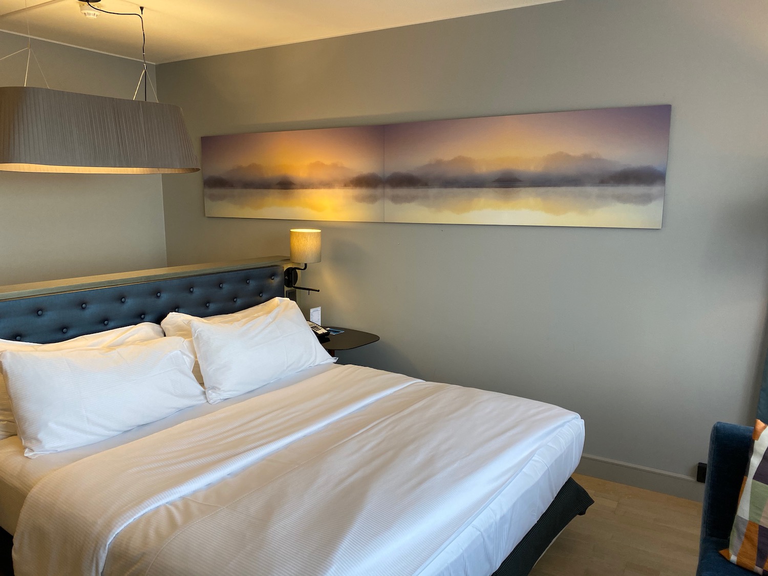 review-hilton-helsinki-strand-live-and-let-s-fly