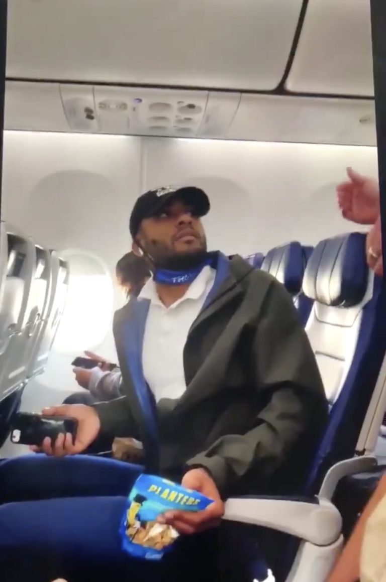 Did Southwest Airlines Throw Off A Black Trump Supporter For Lowering