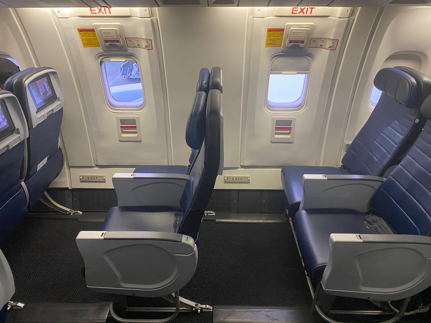 a row of seats in an airplane