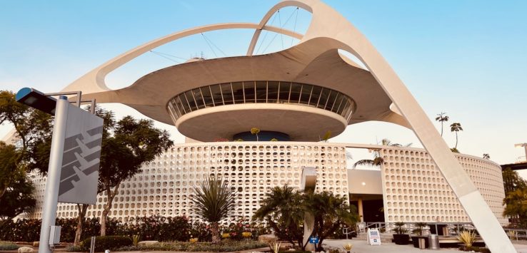 a building with a curved roof