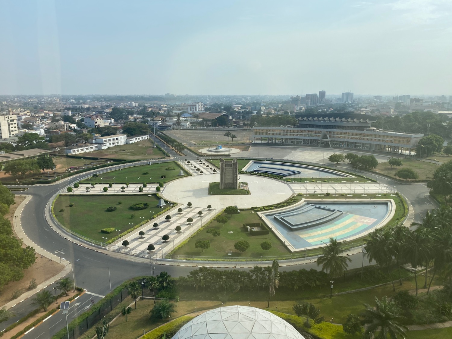 Review Hotel 2 Fevrier Lomé, Togo Live and Let's Fly