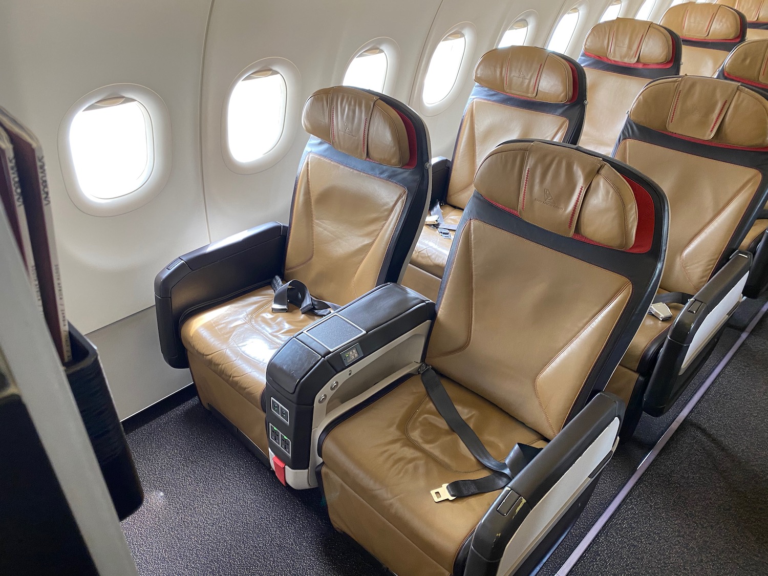 Review: South African Airways A320 Business Class - Live and Let's Fly