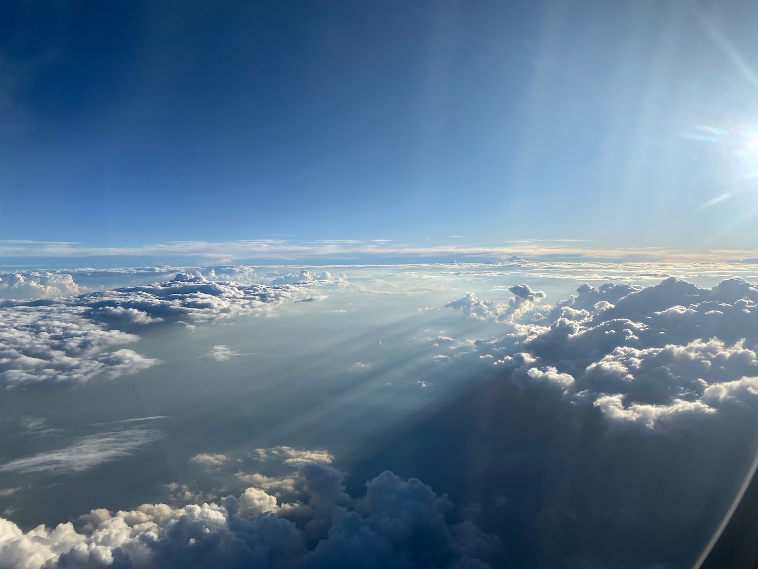 clouds and sun rays