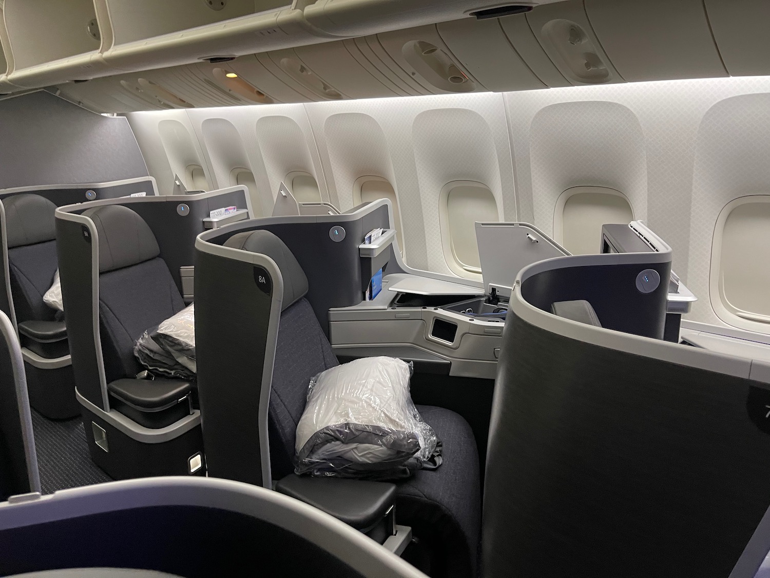 First Impressions American Airlines 777 200 Business Class Live And 