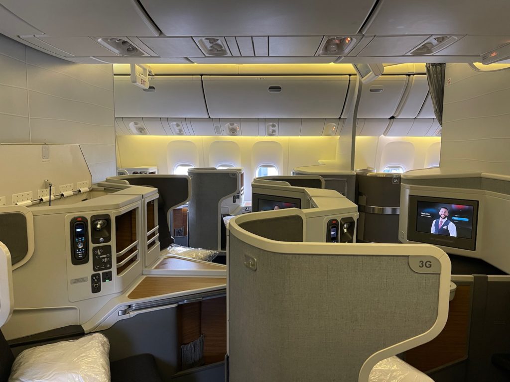 First Impressions: American Airlines 777-300ER Business Class - Live ...