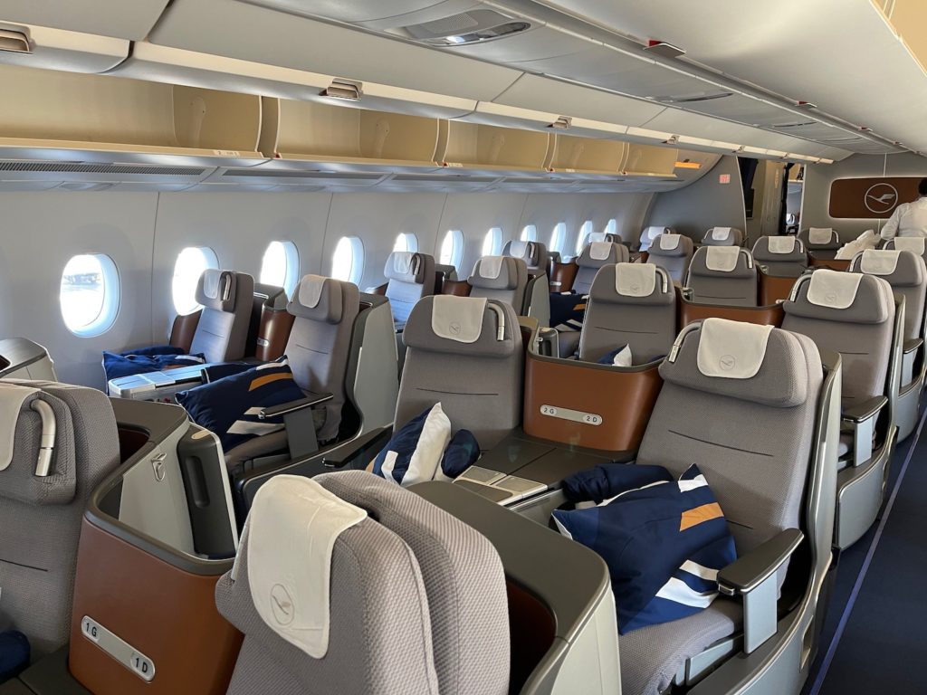 First Impressions: Lufthansa A350 Business Class - Live and Let's Fly