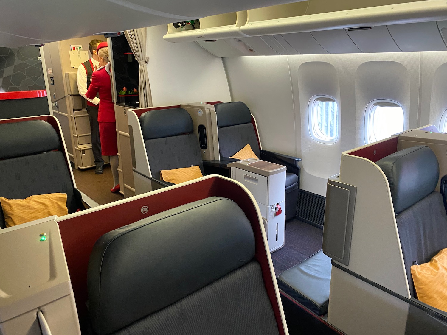 Review Turkish Airlines 777300 Business Class Live and Let's Fly