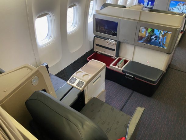 Review: Turkish Airlines 777-300 Business Class - Live and Let's Fly