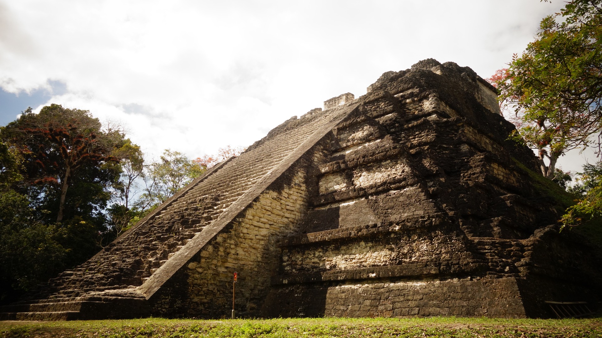 a stone pyramid with steps