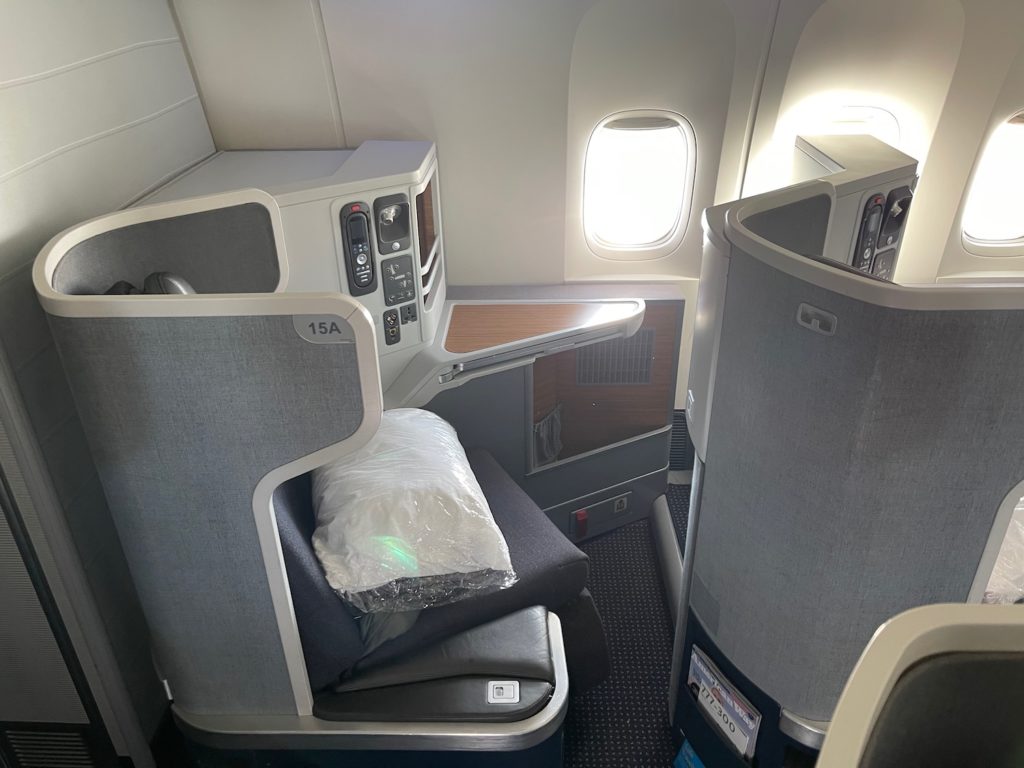 Review: American Airlines 777-300ER Business Class - Live and Let's Fly