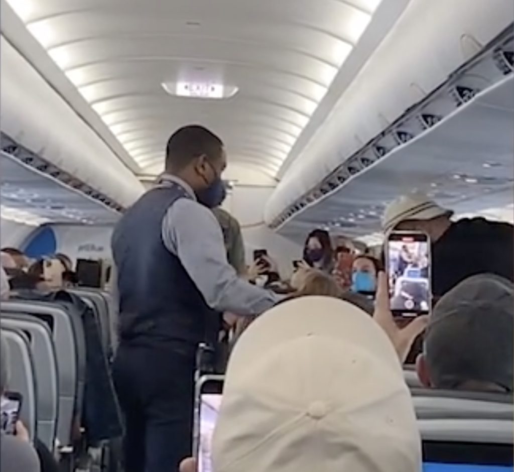 JetBlue Flight Diverts After Absurd Onboard Mask Incident Live and
