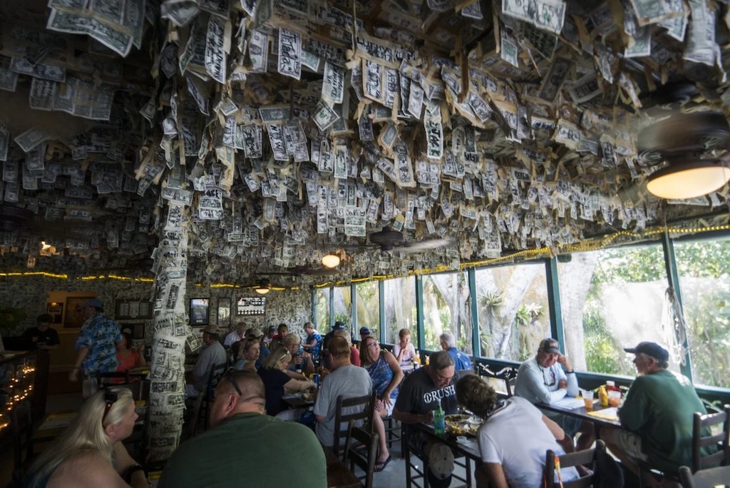 Photo Credit: Toronto Sun Cabbage Key Inn and Restaurant