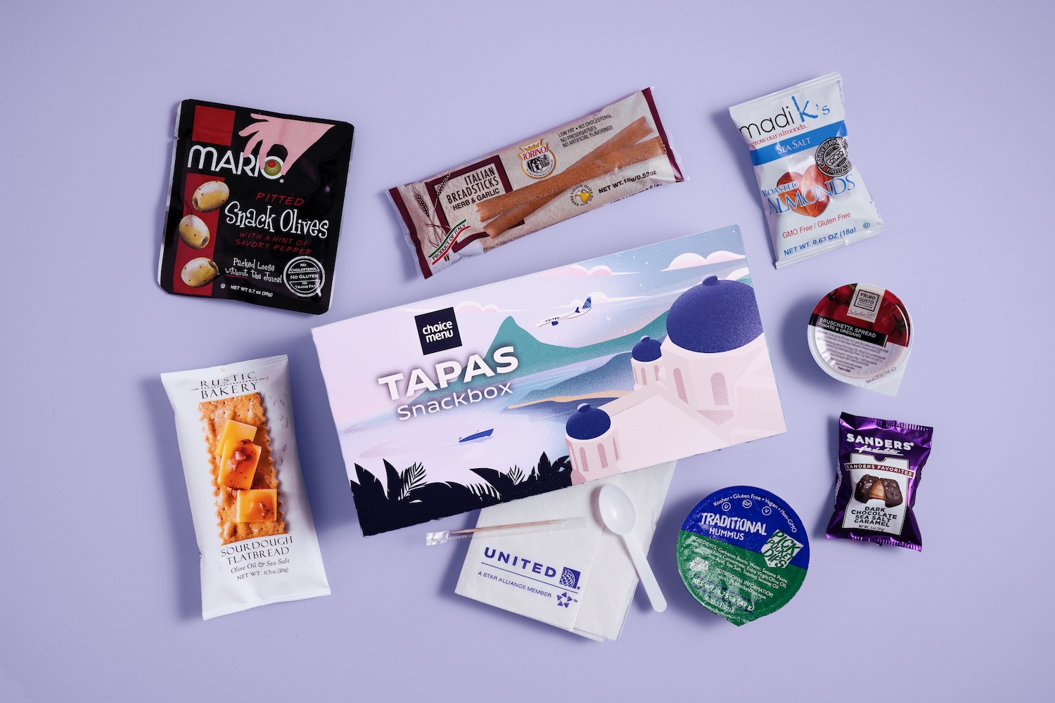 https://liveandletsfly.com/wp-content/uploads/2021/03/United-Airlines-Snack-Boxes-2021-2.jpeg