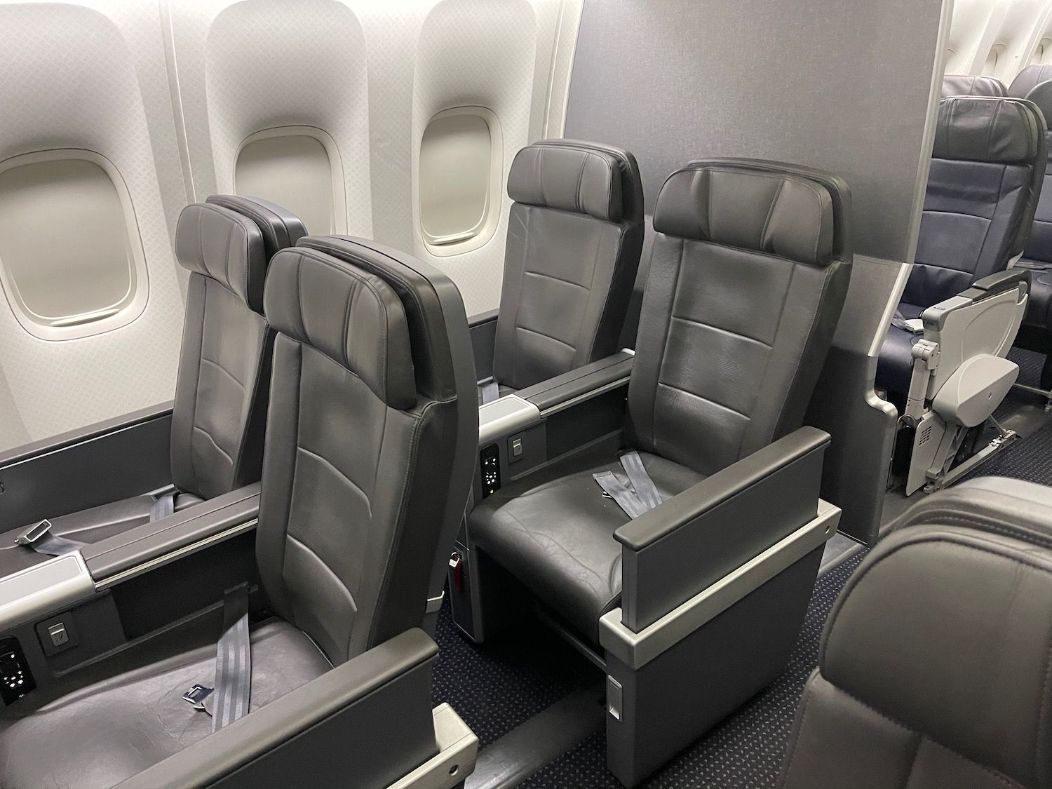 Airline review: American Airlines premium economy