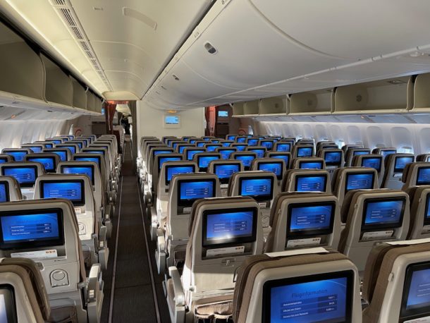 Review: SWISS 777-300ER Economy Class - Live and Let's Fly