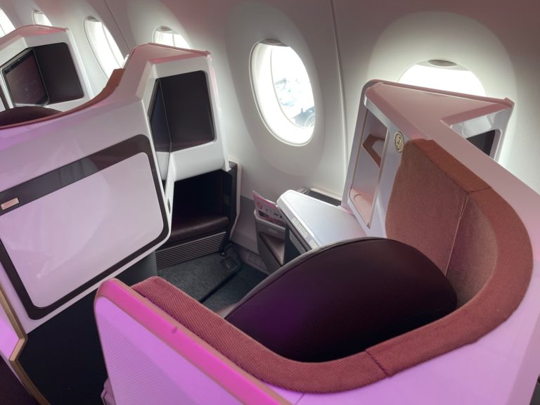 First Impressions: Virgin Atlantic A350 Business Class - Live and Let's Fly