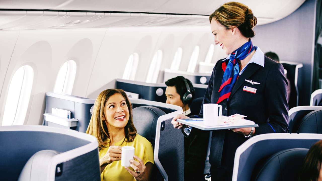 Flight Attendant Wants Food And Drinks Eliminated On “Shorter” Flights