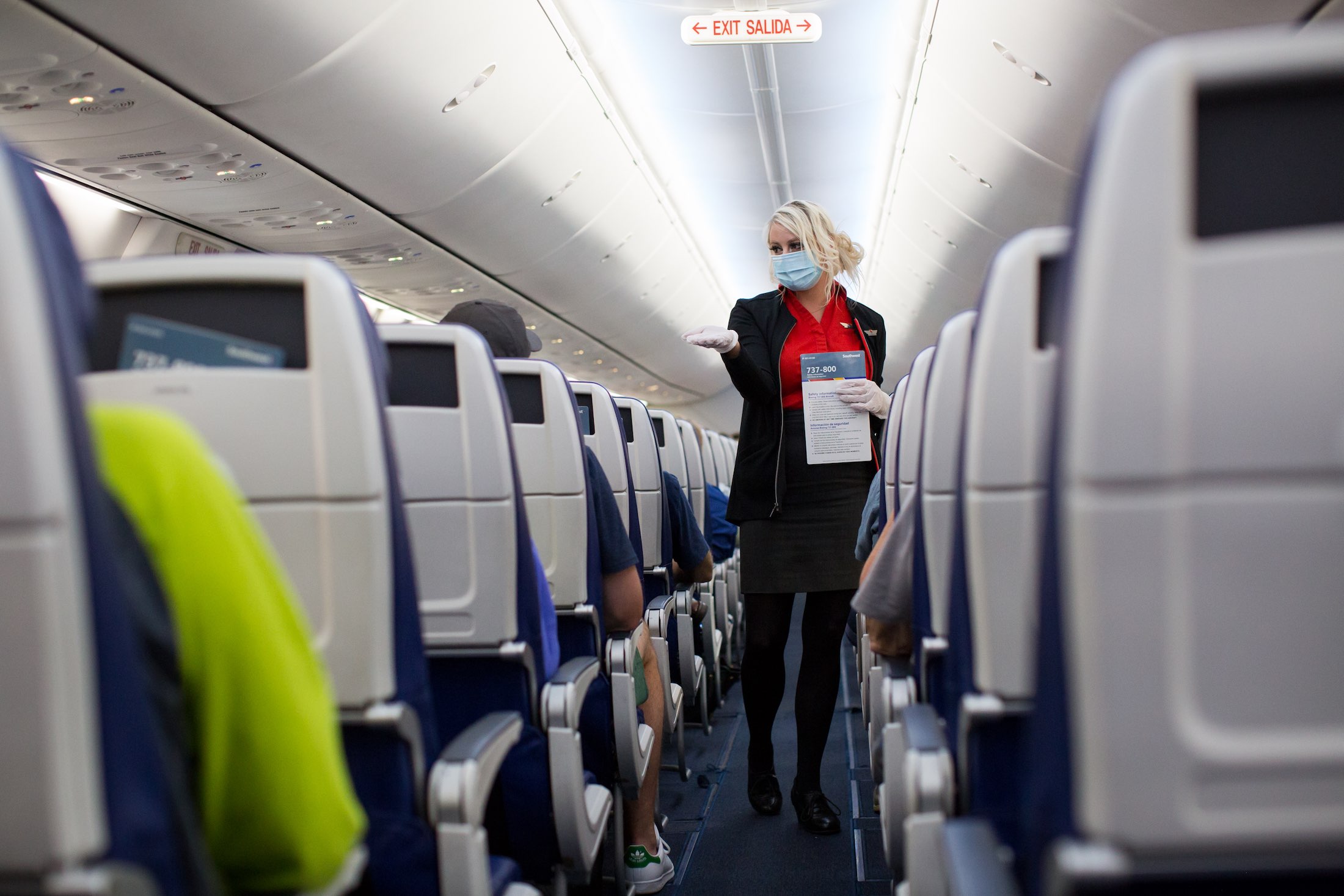 southwest airlines flight attendant starting pay