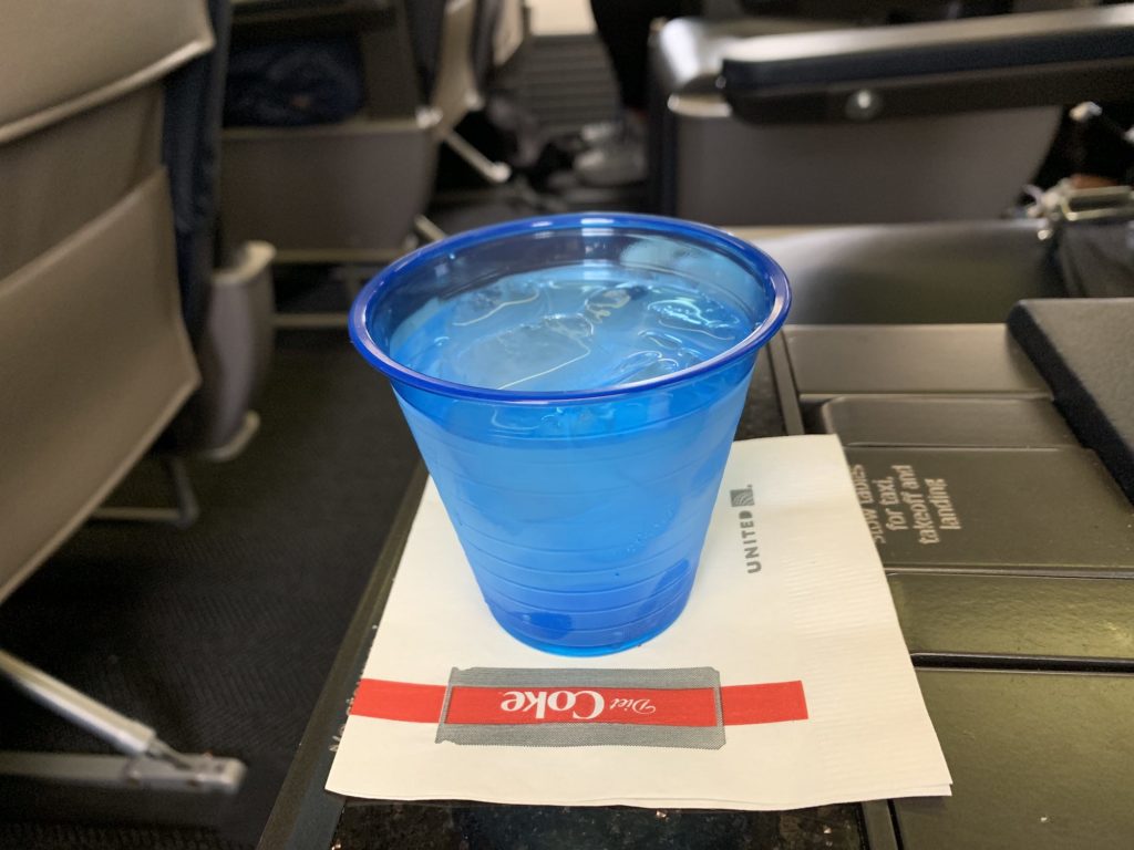 United Airlines Will Resume PreDeparture Beverages In First Class