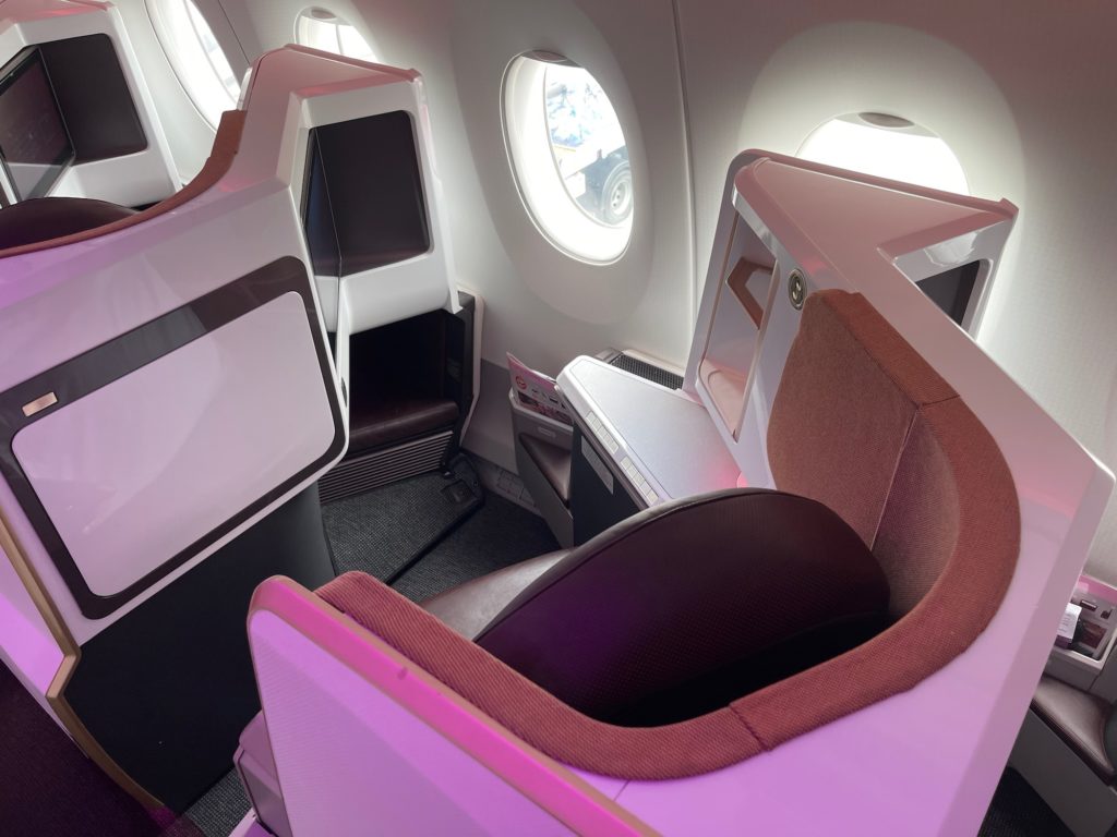 Review: Virgin Atlantic A350-1000 Upper Class - Live and Let's Fly