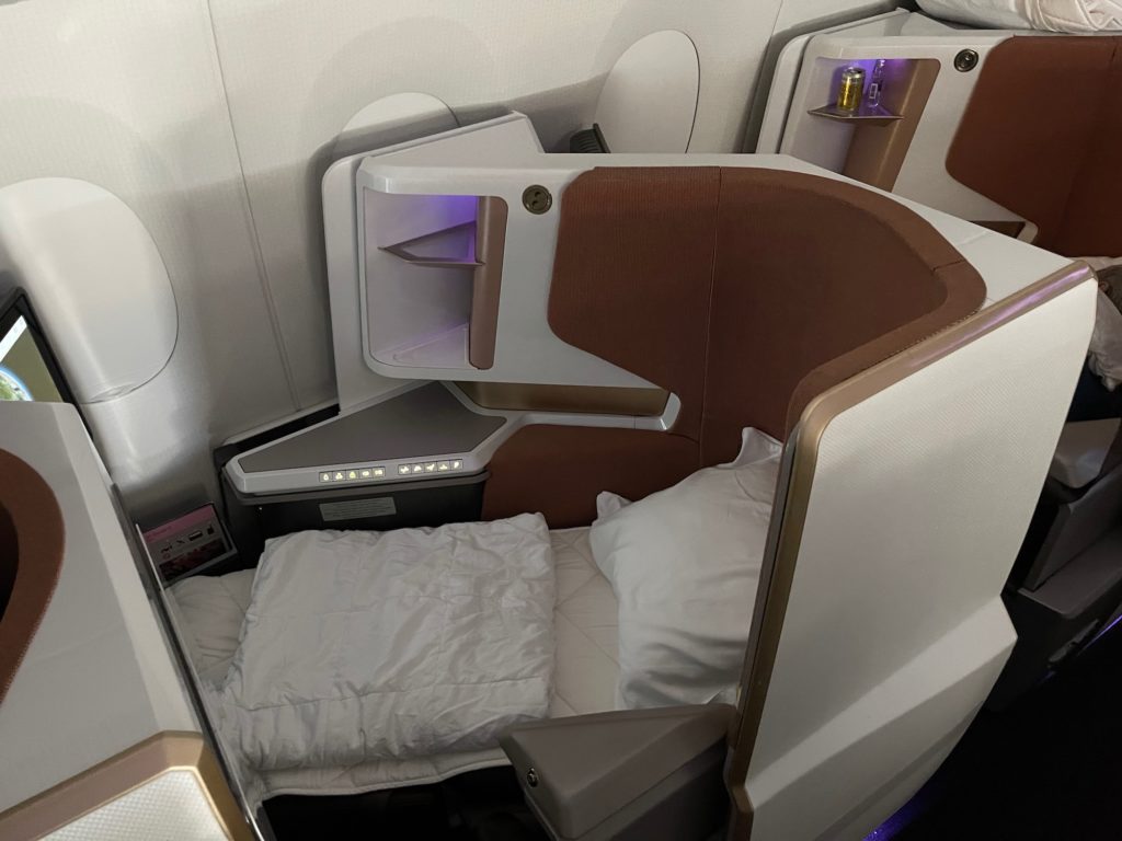 Review: Virgin Atlantic A350-1000 Upper Class - Live And Let's Fly