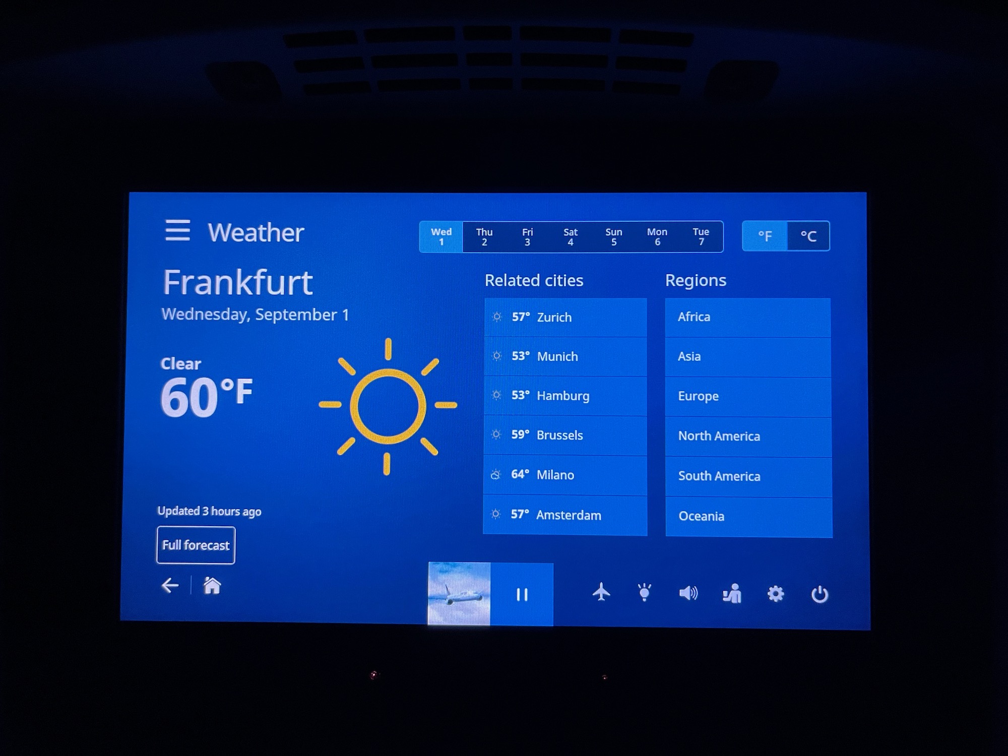 a screen with a weather forecast