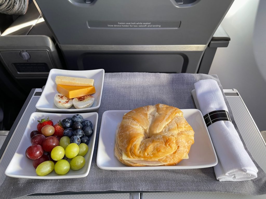 Crazy American Airlines Says First Class Passengers Aren't Entitled To