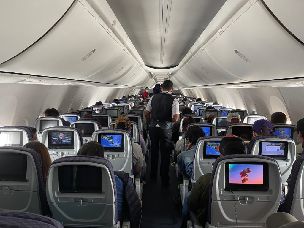 Review: Copa Airlines 737-800 Economy Class - Live and Let's Fly