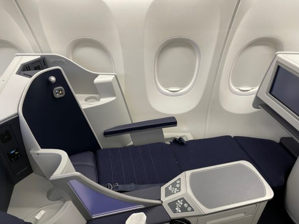 Review: Copa Airlines 737 MAX Business Class - Live and Let's Fly