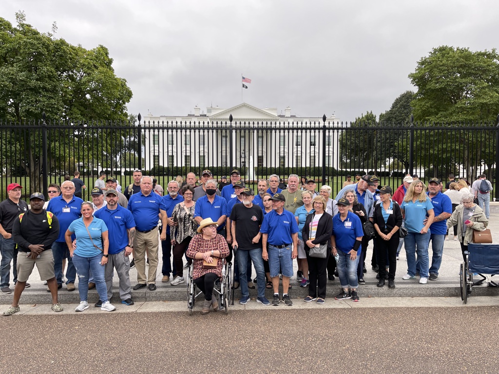 Honor Flight Council Bluffs Iowa Outside of the whites house