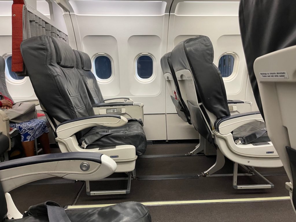 Review Avianca A320 Business Class Live And Lets Fly 