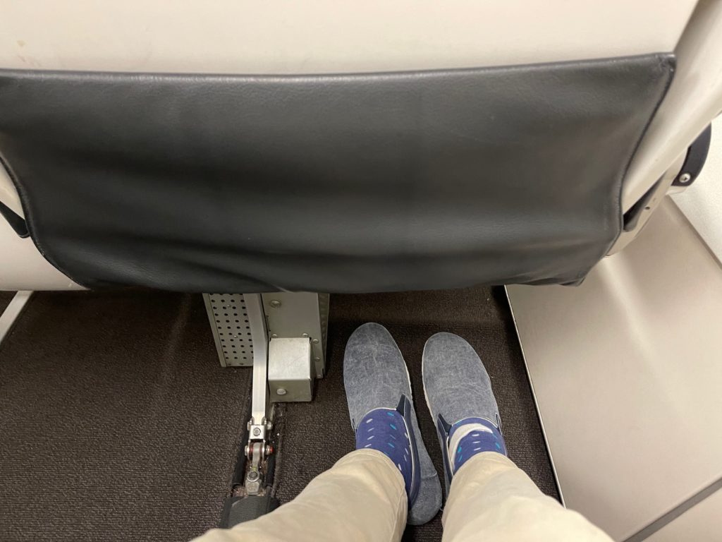 Review: Avianca A320 Business Class - Live and Let's Fly