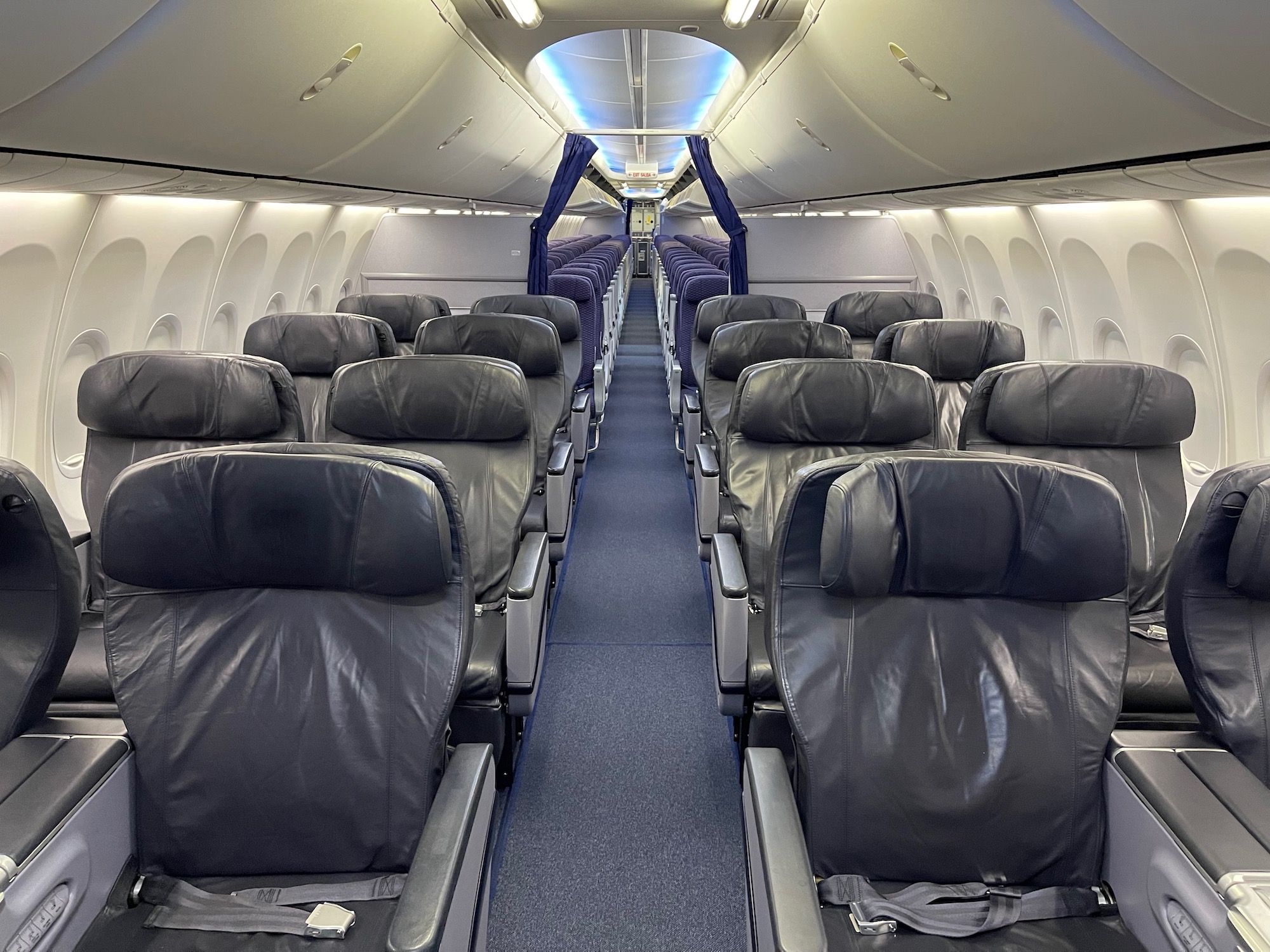 Review: Copa Airlines B737-800 in Business and Economy Class