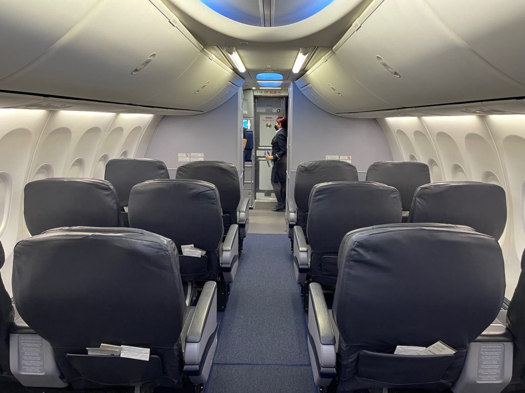 Review: Copa Airlines 737-800 Business Class - Live and Let's Fly