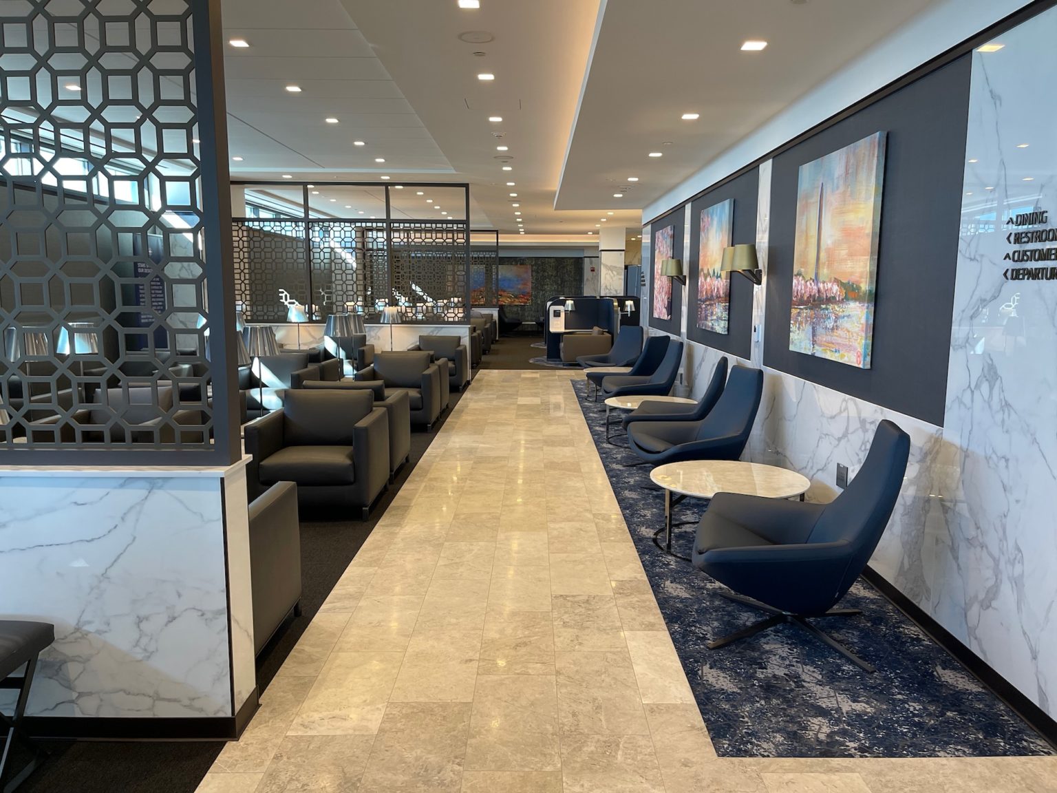 Review United Airlines Polaris Lounge Washington Dulles (IAD) Live