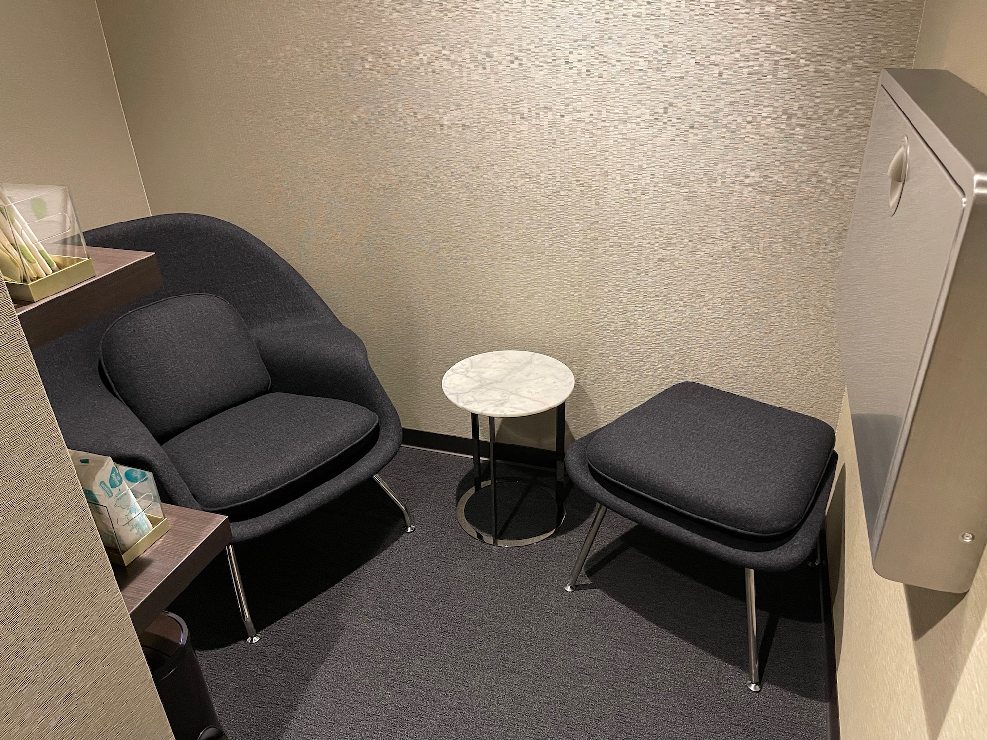 a chair and a table in a room