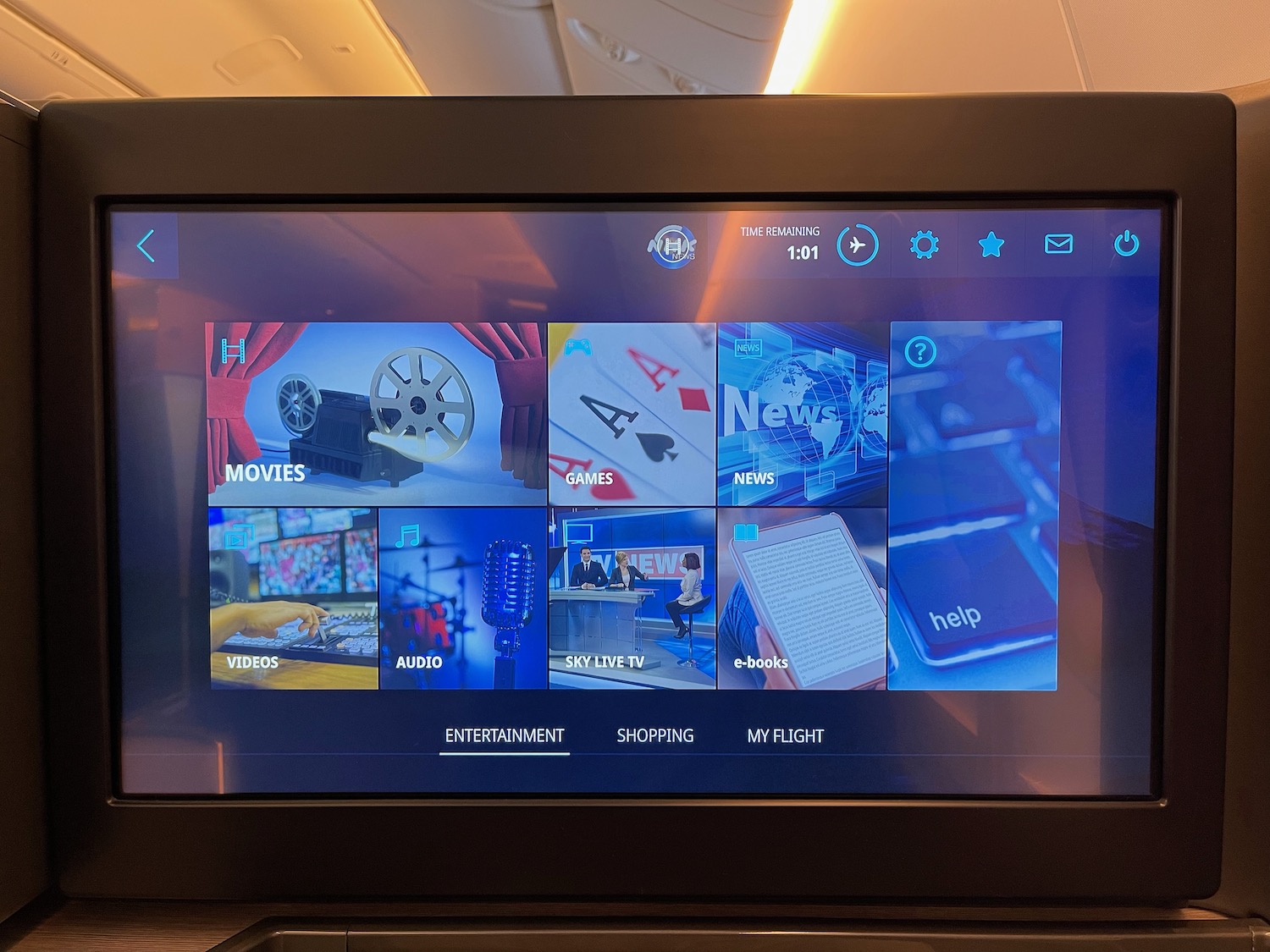 ANA 777 300ER The Room Business Class Review 128