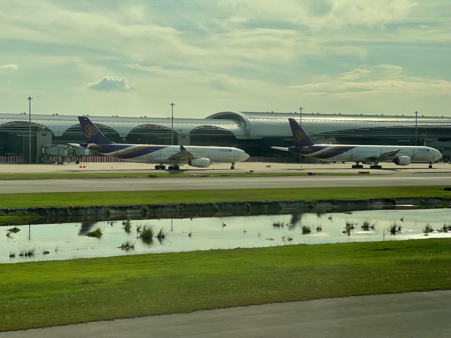 airplanes on the runway