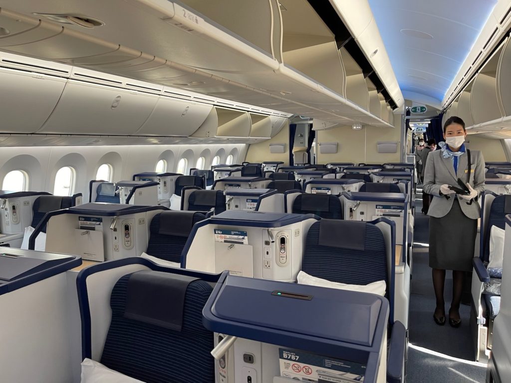ANA 787 9 BUSINESS CLASS BEST SEATS visual data 8