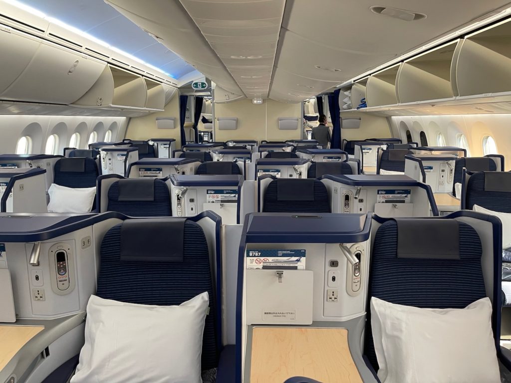 Review: ANA 787-9 Business Class - Live and Let's Fly