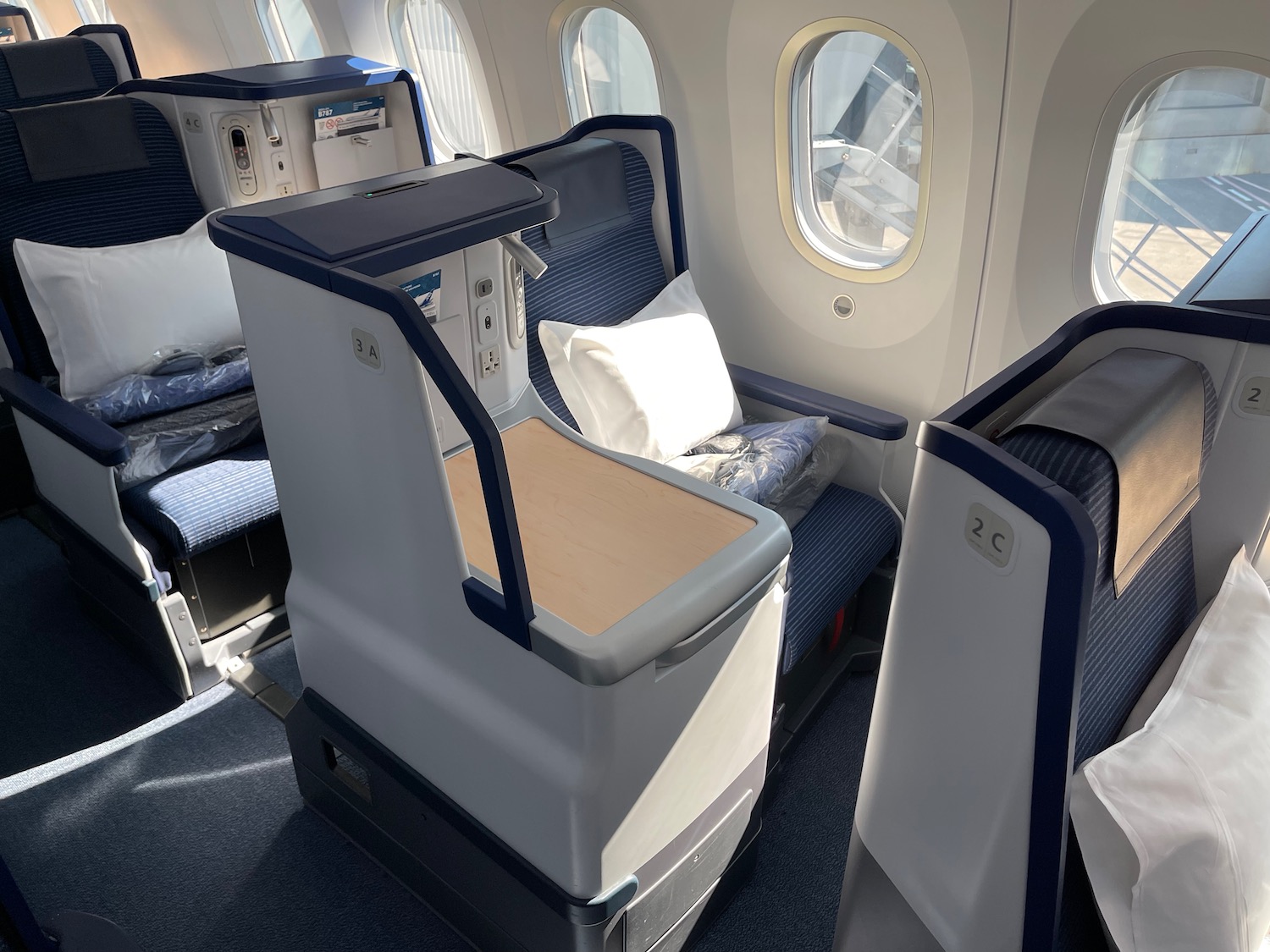 Review: ANA 787-9 Business Class - Live and Let's Fly