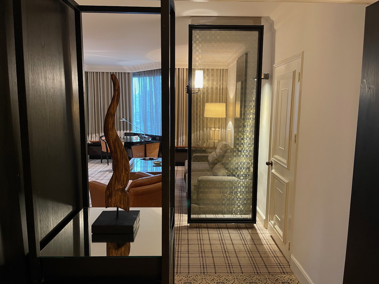 a room with a glass partition