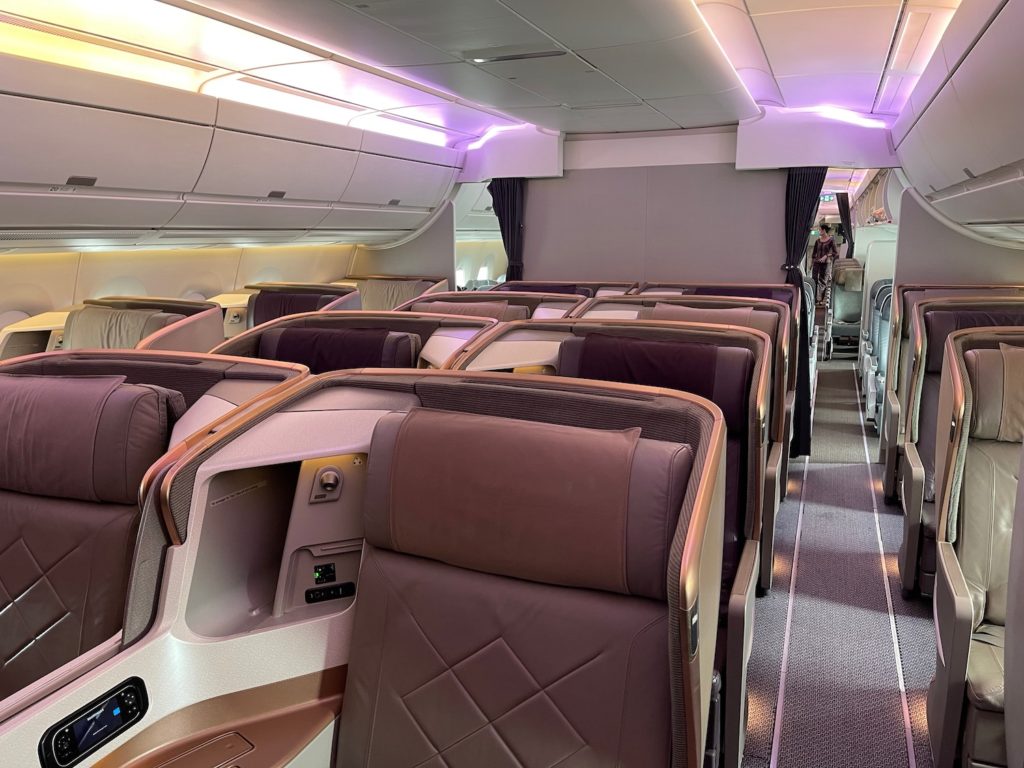 Review: Singapore Airlines A350-900 Business Class - Live and Let's Fly