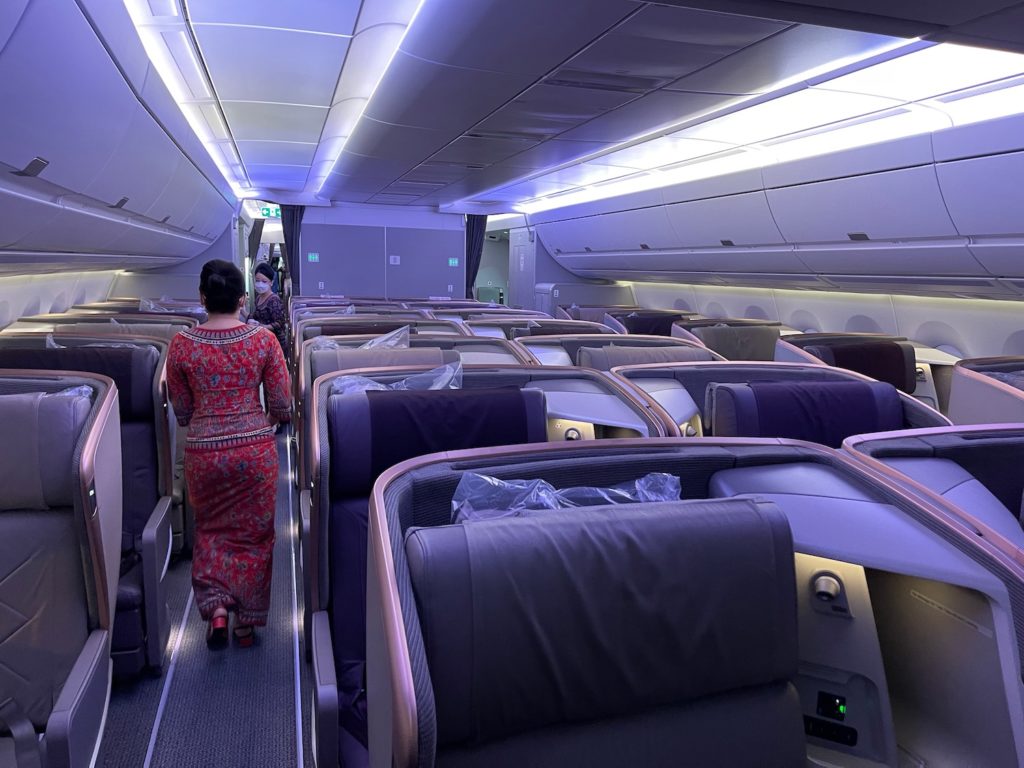 Review: Singapore Airlines A350 Business Class Singapore - Los Angeles ...