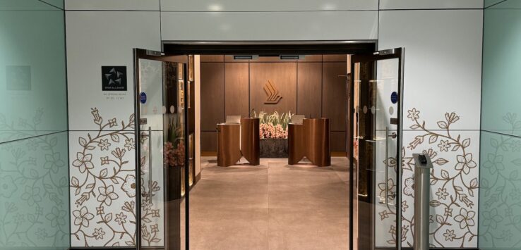 Singapore Airlines Lounge London Review