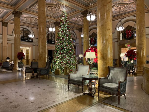 Photo Essay: Christmas At The Willard Hotel - Live and Let's Fly